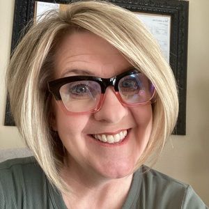 Meet your Posher, Diane